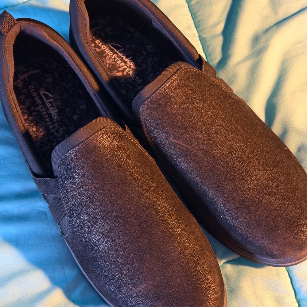 Clarks Women’s Suede Black Slip-On Loafers
